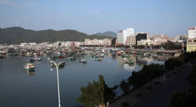 Люкс с 2 комнатами с видом на море Harbor side inn
