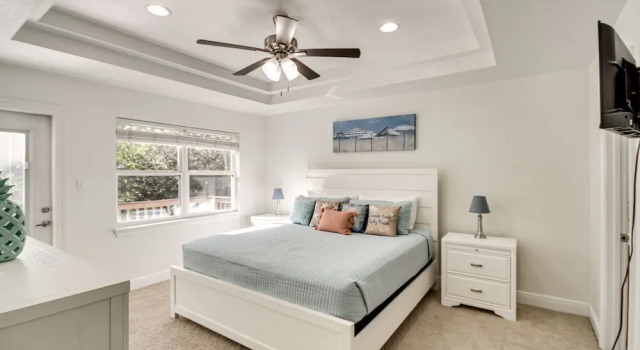 Апартаменты с 3 комнатами с балконом Ideally Located Gulfport Condo < 1 Mi to Beach!