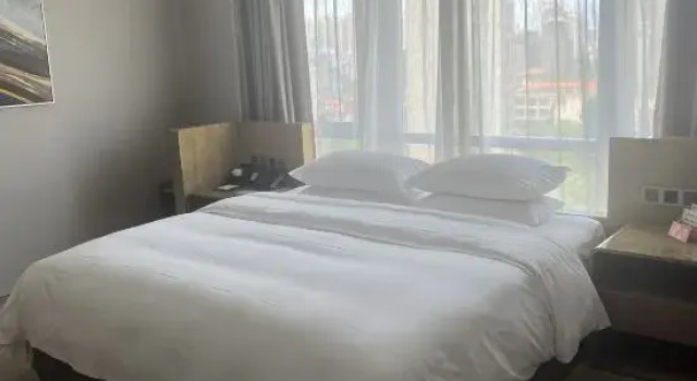 Двухместный люкс Deluxe Galactic True Home International Hotel
