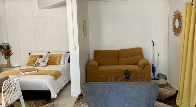 Двухместный люкс Comfort с видом на сад Cahya Lodge