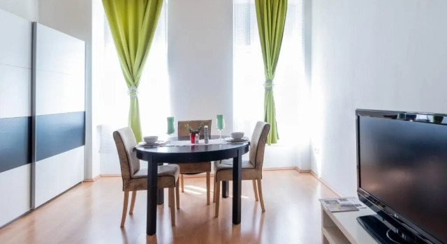 Апартаменты New & Central Märzstraße City Apartment