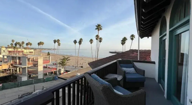 Двухместный номер Standard с балконом и с видом на океан Casablanca Inn on The Beach