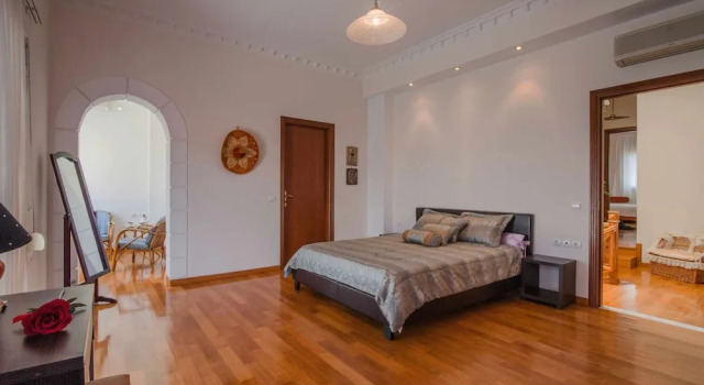 Вилла Villa Aphrodite with sea & mountain view