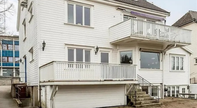 StayPlus Central 4 Bedroom Home