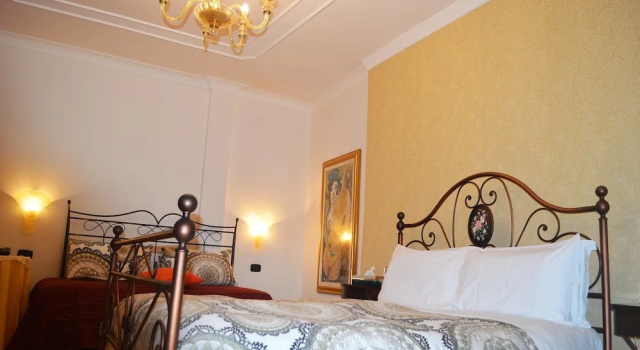 Трёхместный номер Standard Мансарда Hotel Palazzo Krataiis