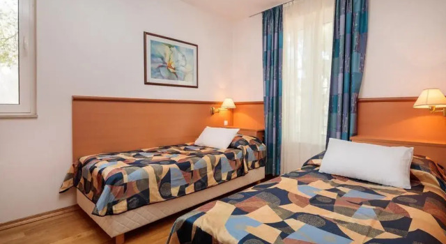 Adriatiq Resort Fontana Deluxe, Prenota Resort Jelsa Isola di Lesina