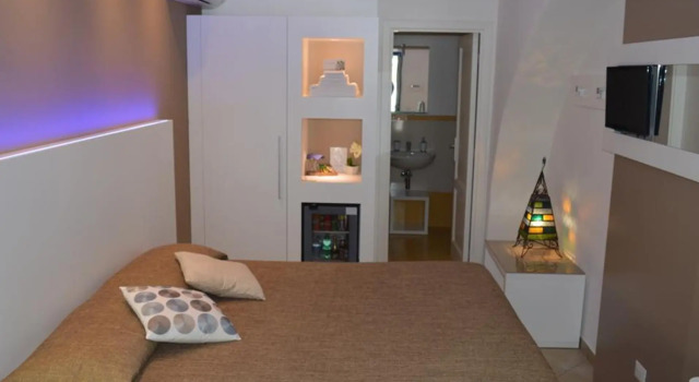 A Alera Room and Breakfast