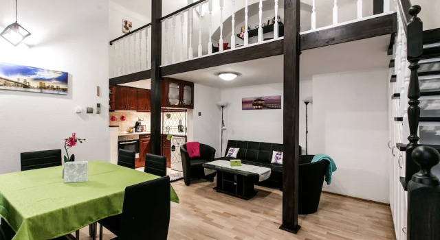 Апартаменты Terez 22 Apartment