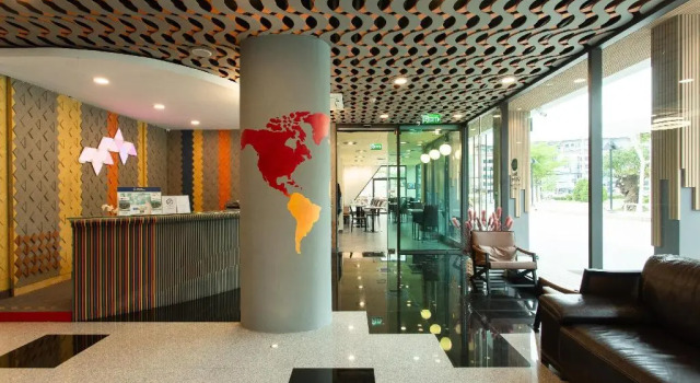 Prime Square Hotel, Забронировать Отель Отели Чиангмай 3 звезды, рядом с Нимман Хаемин, 3*