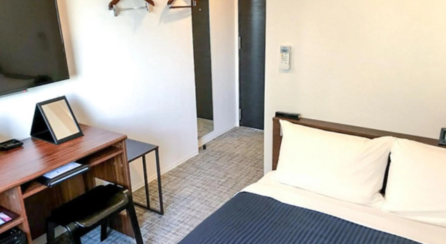 HOTEL LiVEMAX Chiba Soga-Ekimae, Buchen Sie Hotel Hotels in Chiba mit Parkplatz, Parkplätze