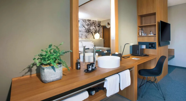 Двухместный номер Deluxe Me and All Hotel Dusseldorf, by Hyatt