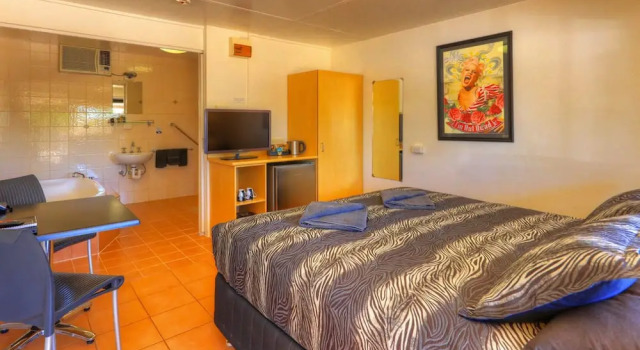 Номер Deluxe Halls Creek Motel