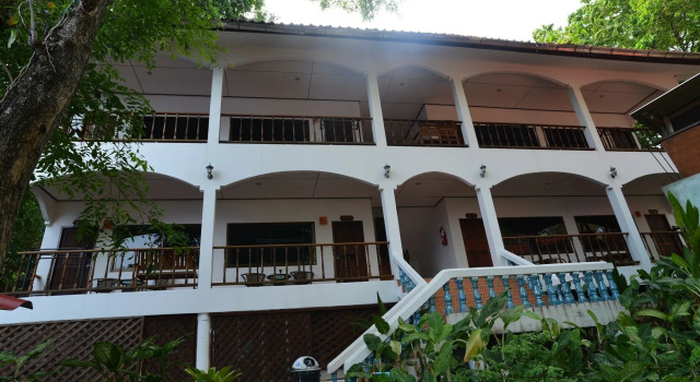 Sangthian Beach Resort
