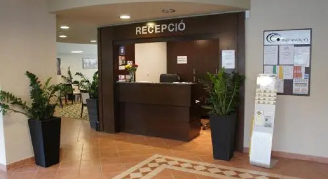 Holiday Club Fuered, Book Hotel Hoteller i Veszprem med parkering, Parkering