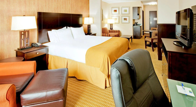Двухместный номер Standard Holiday Inn Express Hotel & Suites Lebanon by IHG
