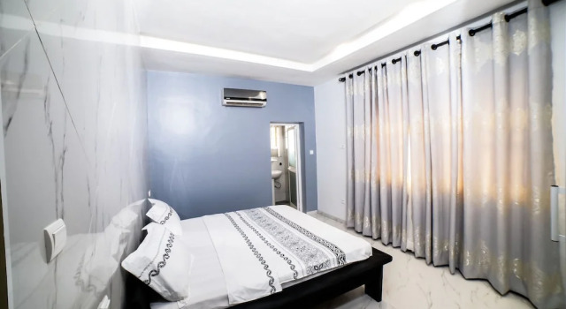 Appart MRode Djidjole, Rezervovat Apartmán Hotely v Lomé se snídaní, Snídaně