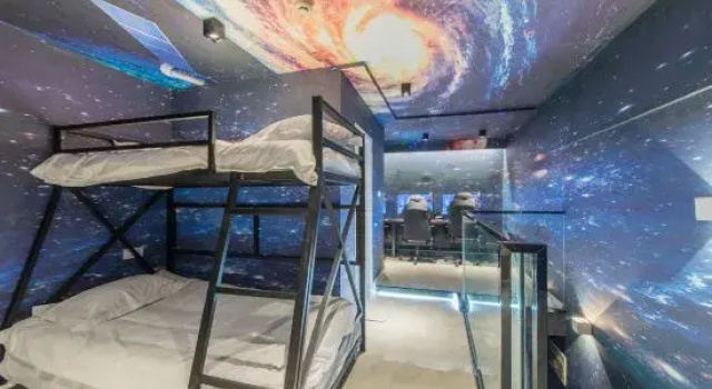 Кровать в общем номере Time-Travel Themed Homestay (Mafangshan Subway Station)