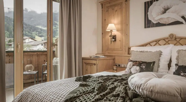 Семейный номер Standard с балконом Hotel Post