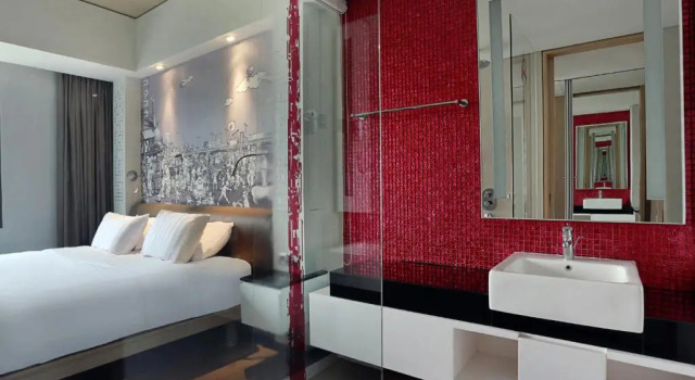 Standardowy dwuosobowy pokój Mercure Jakarta Simatupang