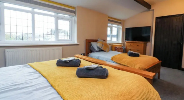 Mayfield Cottage, Boek Vakantiehuis Hotels in Merseyside met zwembad, Zwembad