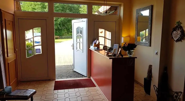 Sommerhaus am See - Römitzer Mühle, จอง โรงแรม Römnitz Lauenburg Lakes
