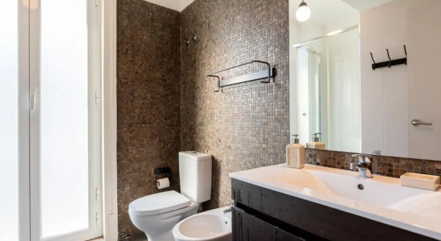 Апартаменты Bright Apartment with Two Bedrooms - BP31