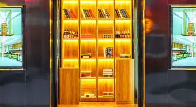 Bamboo Boat Light Luxury Hotel (Renmin Road, Huichuan District, Zunyi), Varaa Hotelli Zunyi Guizhou