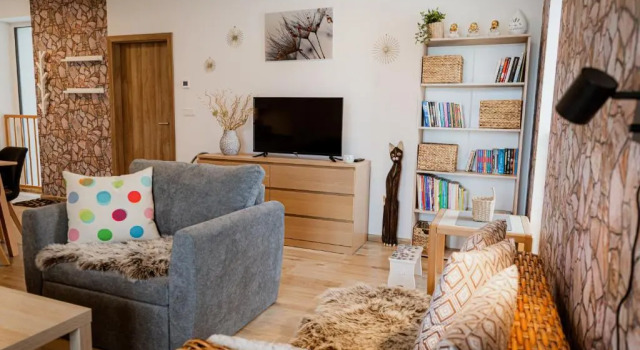 Vila ZUBEREC/ Apartmán č. 204, Varaa Hotelli Hotellit Rohace pysäköinnillä, Pysäköinti