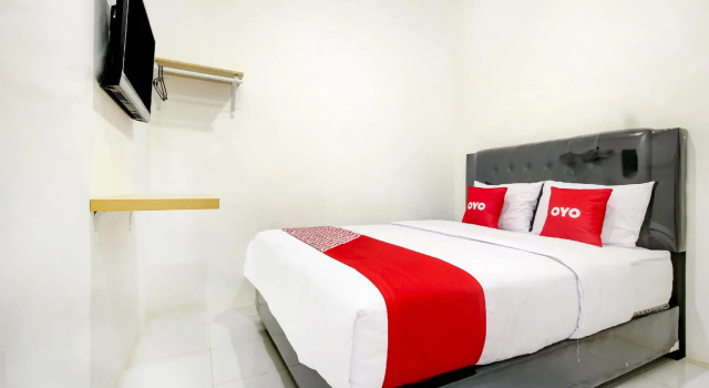 Двухместный номер Standard RedDoorz at Jalan Bangau Palembang