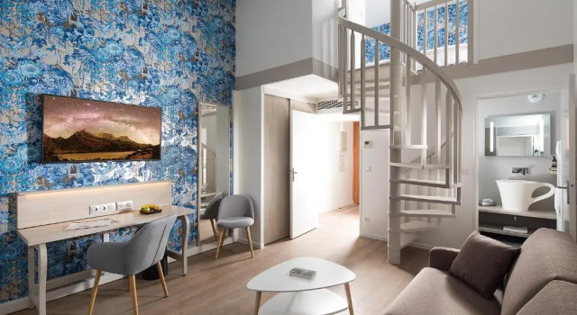 Люкс m3 Hotel Ferney