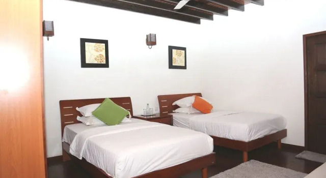 Pandanus Villa, Réserver Villa Velidhoo (Noonu Atoll) Noonu Atoll