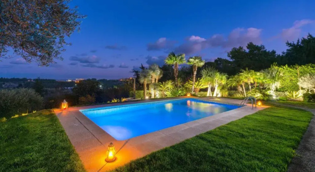Вилла Blue & Green View Villa