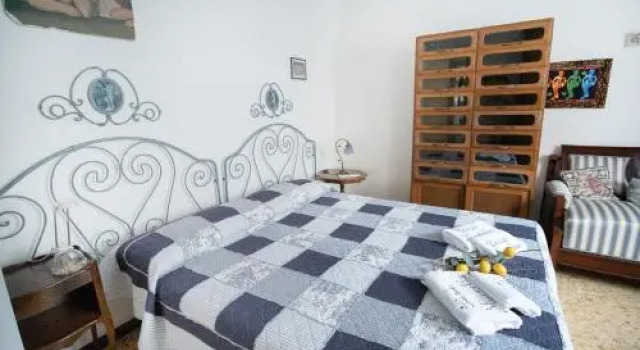 Casa Marella, Забронировать Апартаменты/квартира Отели Портовенере с парковкой, Парковка