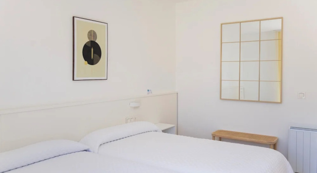 Двухместный номер Standard с видом на сад Hostal Montevideo Camino De Santiago & Beachfront