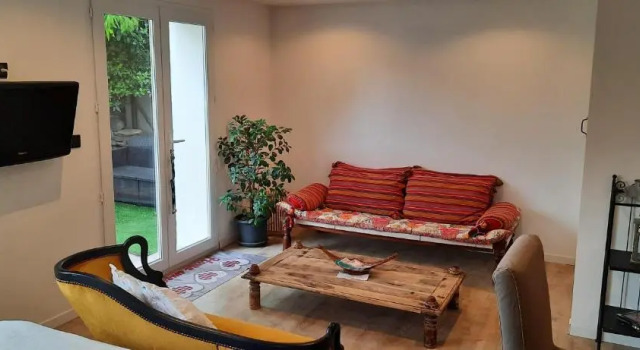 Appartement Arles 35 m2, Забронировать Апартаменты/квартира Отели Арля с парковкой, Парковка