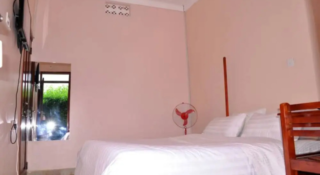 Safari Homes Hotel