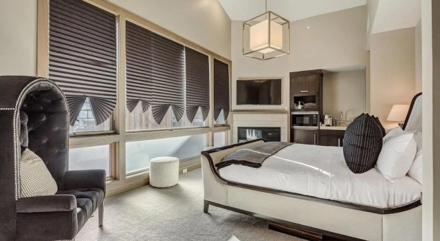 Four Bedroom Penthouse 4 Apartment Hotel by RedAwning, Varaa Huoneisto Park City 