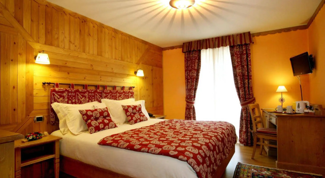 Hotel Boton DOr & Wellness a La Thuile, Забронировать Отель Ла-Тюиль Mont Blanc - Italy