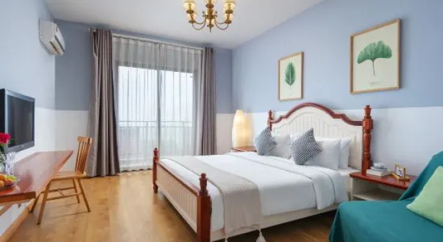 Люкс с 3 комнатами Huayin Inn