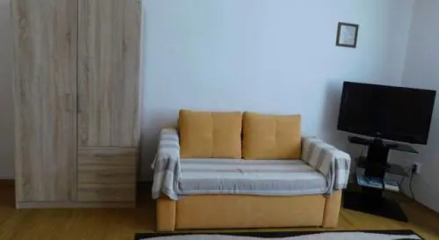 Holiday Home Liptovský Peter, Rezervovat Apartmán Hotely v Žilinský kraj s parkováním, Parkování