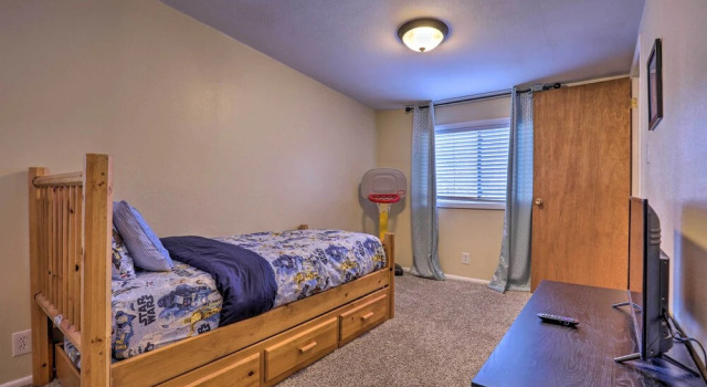 Downtown Cedar City House < 1/2 Mi to SUU Campus!, Varaa Lomakoti Cedar City 