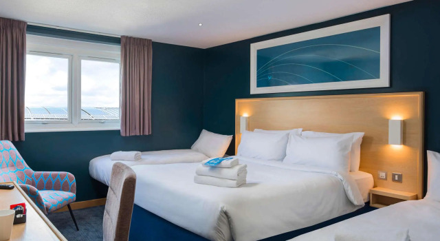Семейный номер Travelodge Oxford Wheatley