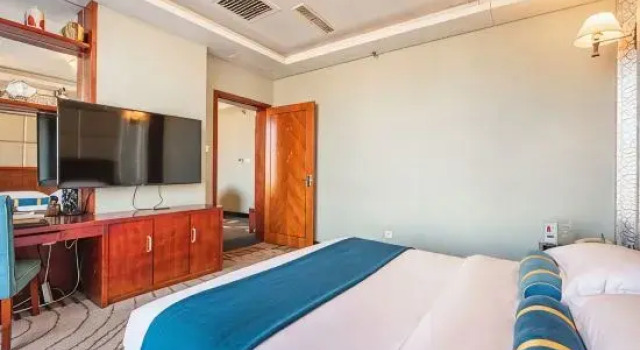 Люкс Executive SMIR International Hotel