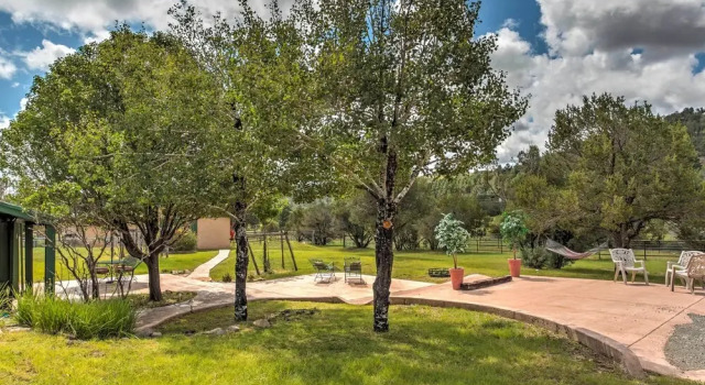 Spacious Alto House on 8 Private Acres w/ Hot Tub!, Varaa Lomakoti Alto New Mexico