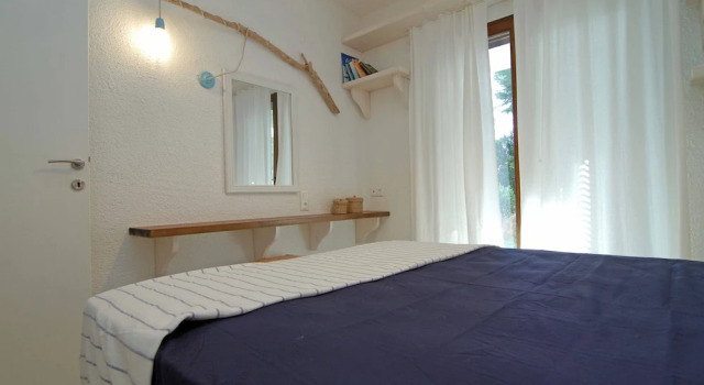 The Aegean Cottage in Siviri, Book Vacation Home Siviri 