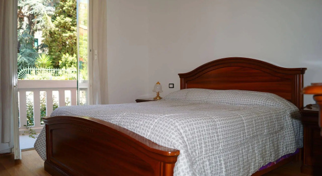 Levanto Rentals, Забронировать Отель Отели в центре Леванто, в центре, Завтраки