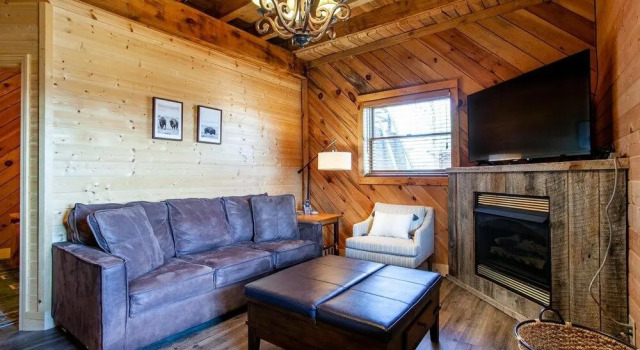 Big Bear Lodge in Sevierville