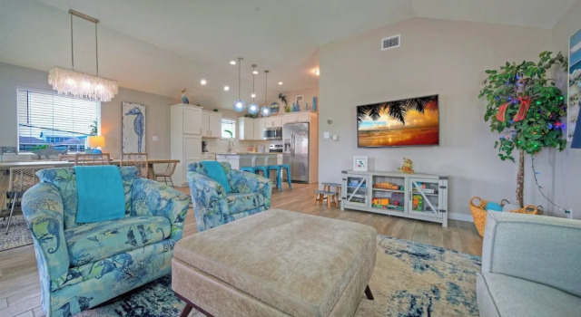 Tickle My Fansea by Avantstay Mins to Shore + Private Pool + Lounge Stylish Beach House, Book Feriehus Sommerhuse i Houston, Hytte