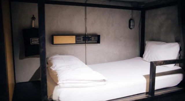 Кровать в общем номере (женский номер) BED STATION Hostel Ratchthewi