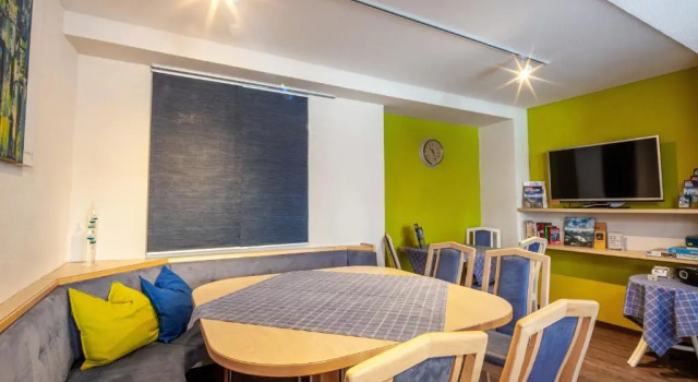 Шале Rutsche Hostel